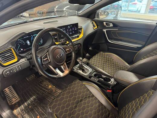 Kia XCeed vaihtoauto