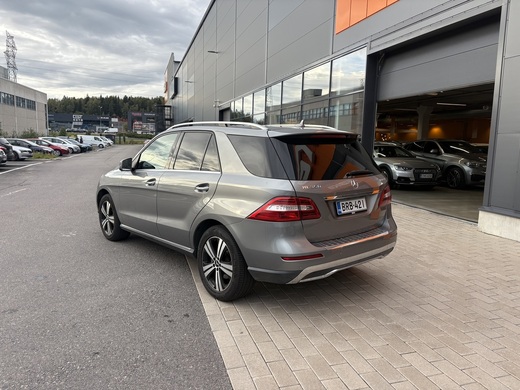 Mercedes-Benz ML vaihtoauto