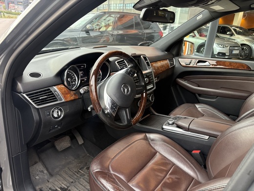 Mercedes-Benz ML vaihtoauto