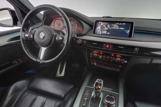 BMW X5 vaihtoauto