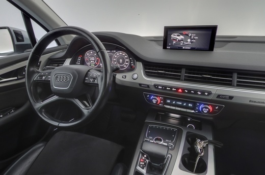 Audi Q7 vaihtoauto