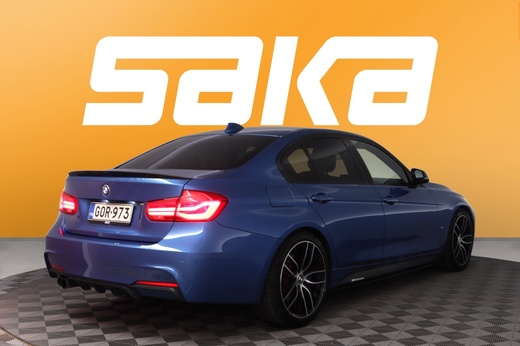 BMW 330 vaihtoauto