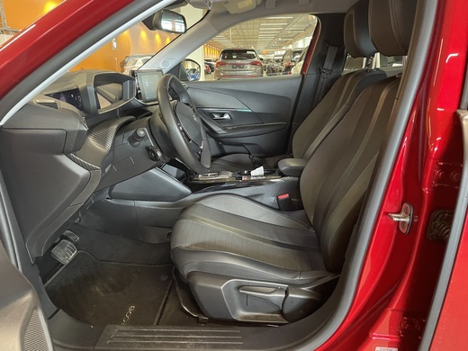 Peugeot e-2008 vaihtoauto