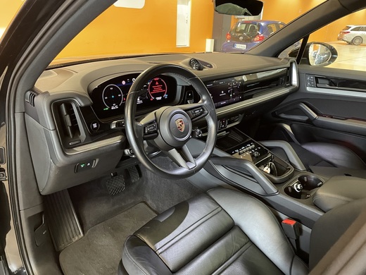 Porsche Cayenne vaihtoauto