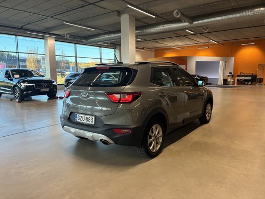 Kia Stonic vaihtoauto
