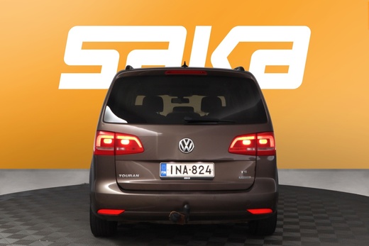 Volkswagen Touran vaihtoauto