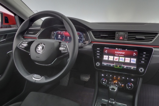 Skoda Superb vaihtoauto