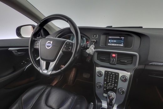 Volvo V40 Cross Country vaihtoauto
