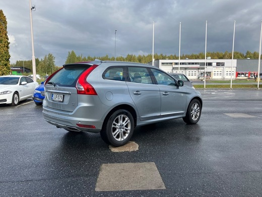 Volvo XC60 vaihtoauto