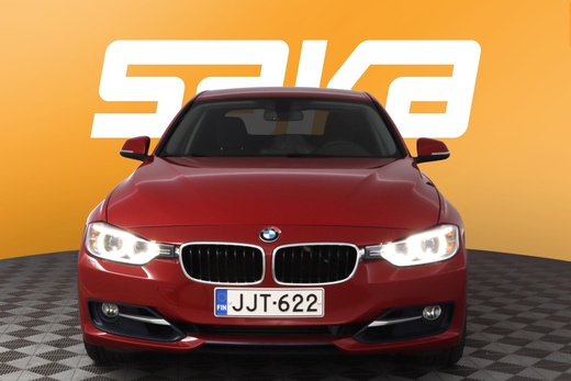 BMW 320 vaihtoauto