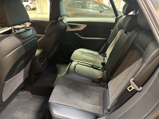 Audi Q8 vaihtoauto