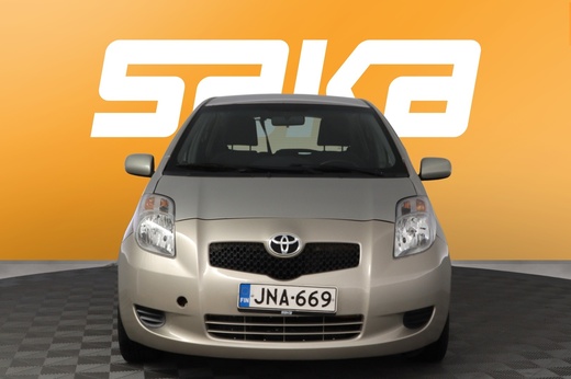 Toyota Yaris vaihtoauto