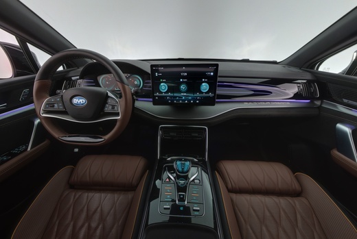 BYD Tang vaihtoauto
