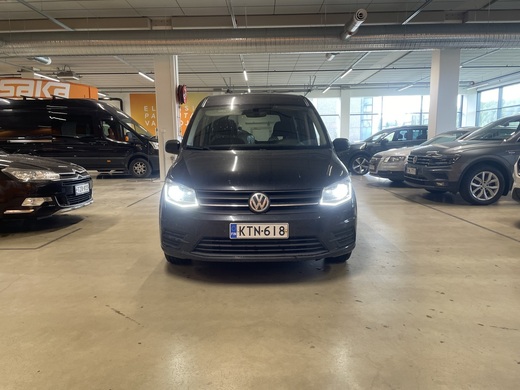 Volkswagen Caddy Maxi vaihtoauto