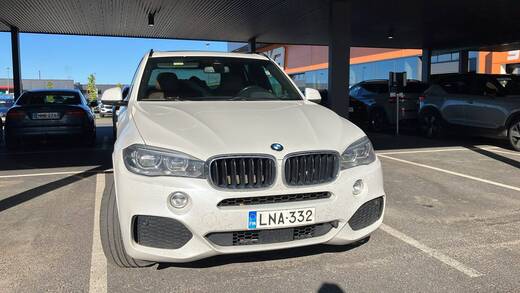 BMW X5 vaihtoauto