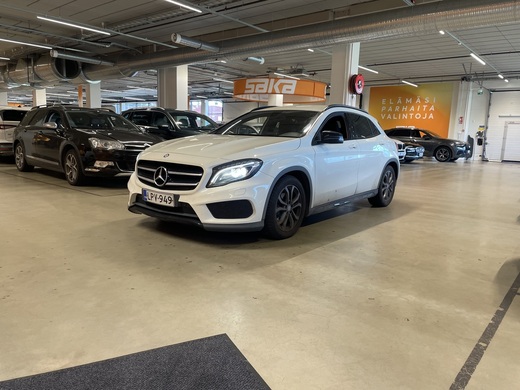 Mercedes-Benz GLA vaihtoauto
