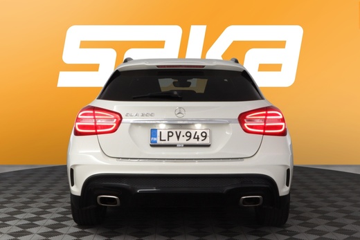 Mercedes-Benz GLA vaihtoauto