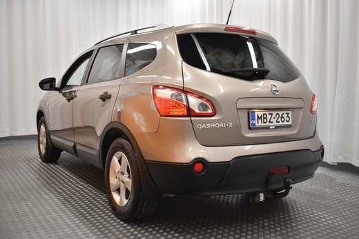 Nissan Qashqai+2 vaihtoauto