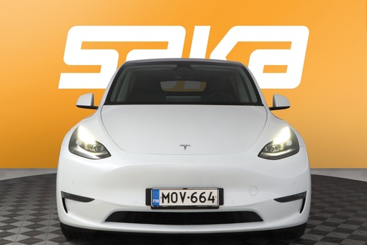 Tesla Model Y vaihtoauto