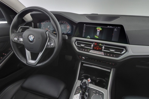 BMW 320 vaihtoauto