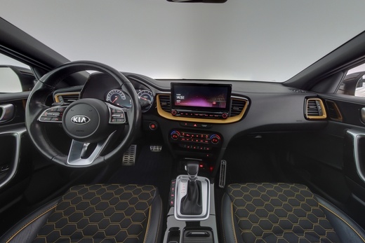 Kia XCeed vaihtoauto