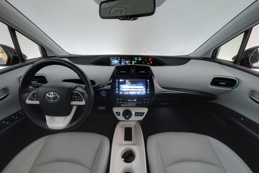 Toyota Prius vaihtoauto