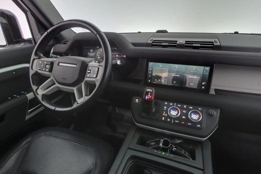 Land Rover Defender vaihtoauto