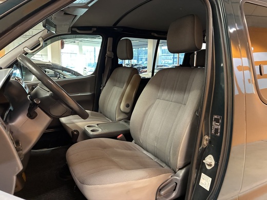 Toyota Hiace vaihtoauto