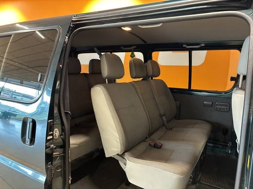 Toyota Hiace vaihtoauto