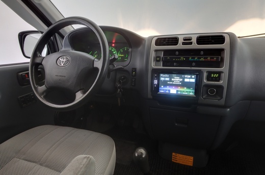 Toyota Hiace vaihtoauto