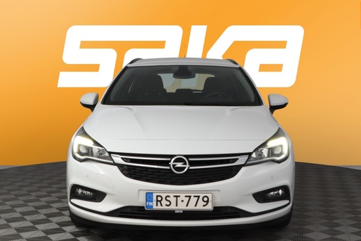 Opel Astra vaihtoauto