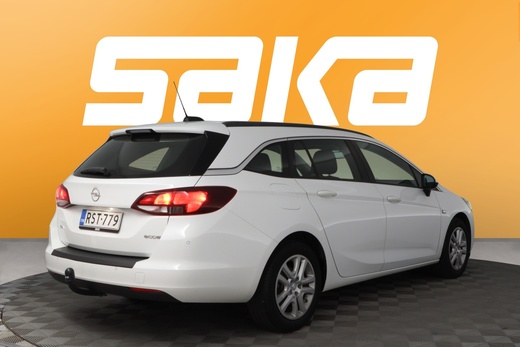 Opel Astra vaihtoauto