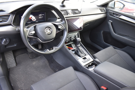 Skoda Superb vaihtoauto