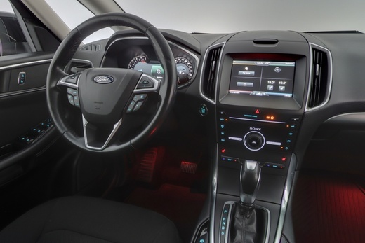 Ford Galaxy vaihtoauto