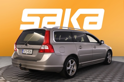 Volvo V70 vaihtoauto