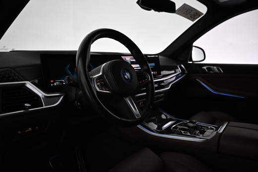 BMW X5 vaihtoauto