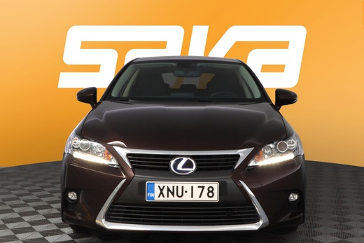 Lexus CT vaihtoauto
