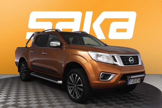 Nissan Navara vaihtoauto