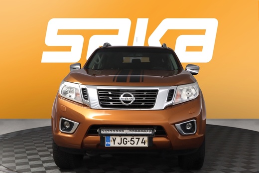 Nissan Navara vaihtoauto
