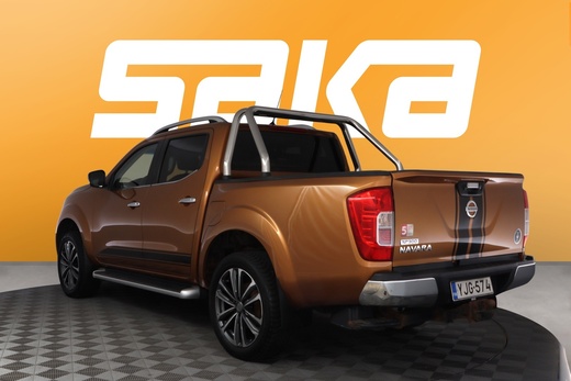 Nissan Navara vaihtoauto