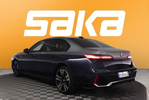 BMW i7 vaihtoauto