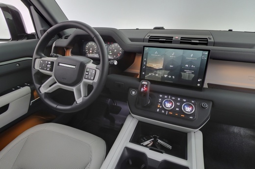 Land Rover Defender vaihtoauto