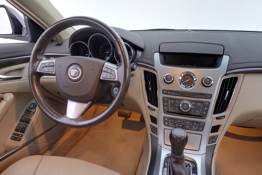 Cadillac Cts vaihtoauto