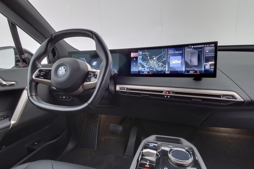 BMW iX vaihtoauto