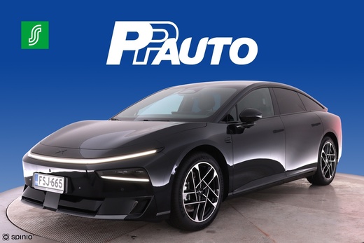 XPENG P7+ vaihtoauto