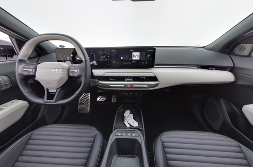 Kia EV4 vaihtoauto