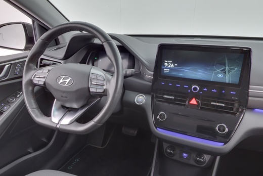 Hyundai IONIQ electric vaihtoauto