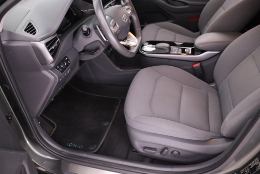 Hyundai IONIQ electric vaihtoauto