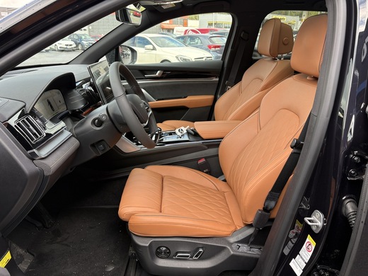 BYD Tang vaihtoauto