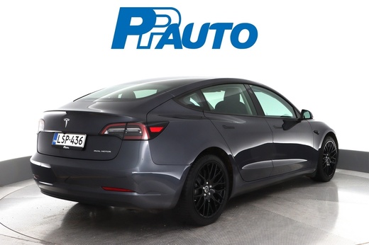 Tesla Model 3 vaihtoauto